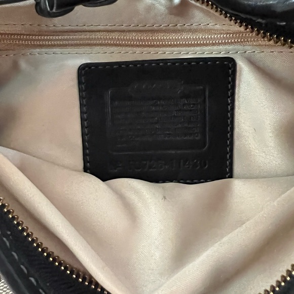 Coach Bag - Classic color and C monogram - Picture 5 of 11